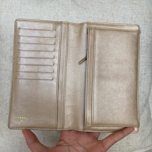 Chanel Hot Pink Camellia Bifold Wallet - Picture 10 of 13